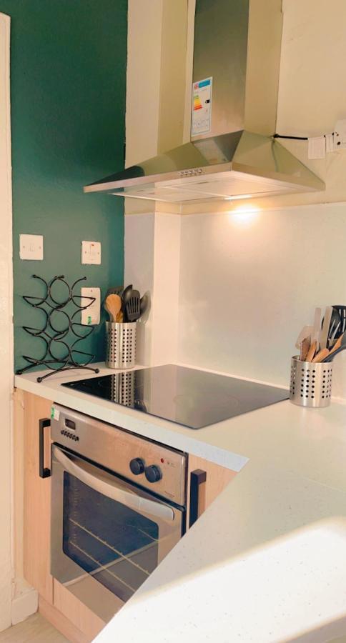 Edinburgh Leven Apartments Bagian luar foto