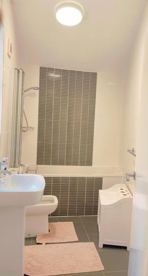 Edinburgh Leven Apartments Bagian luar foto