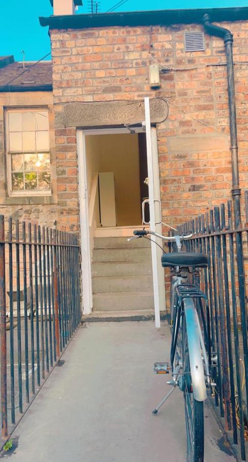 Edinburgh Leven Apartments Bagian luar foto