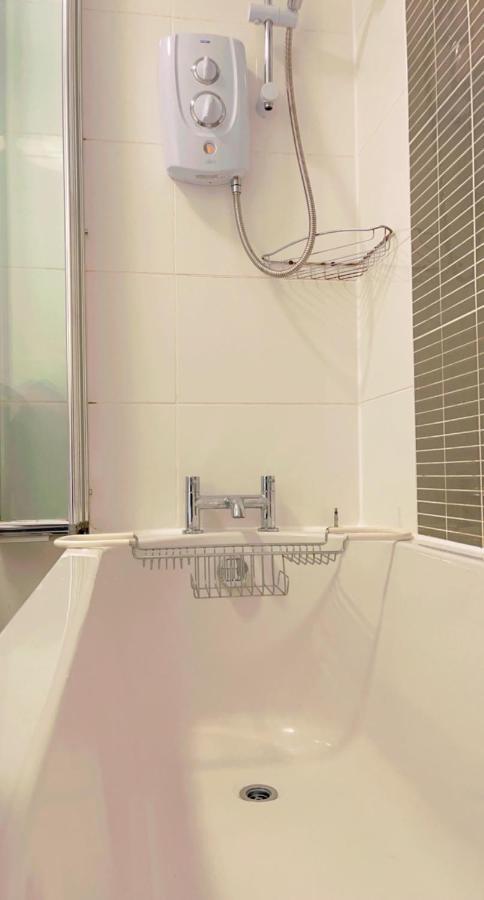 Edinburgh Leven Apartments Bagian luar foto