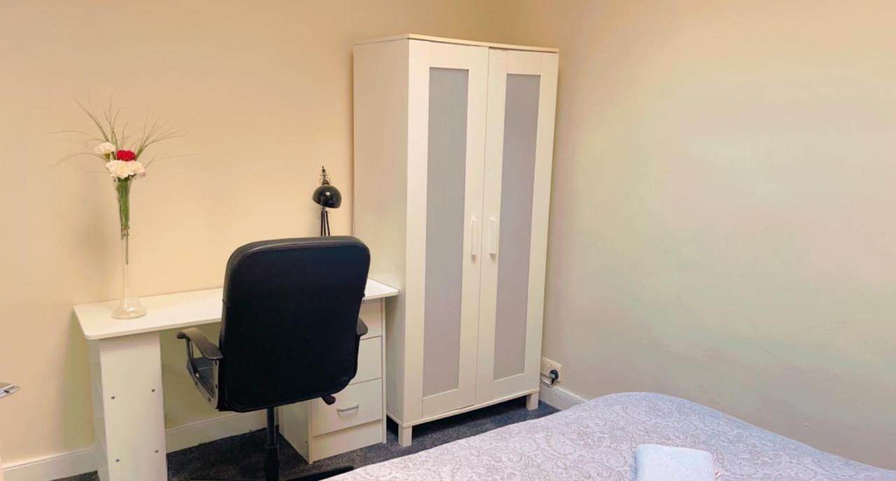 Edinburgh Leven Apartments Bagian luar foto