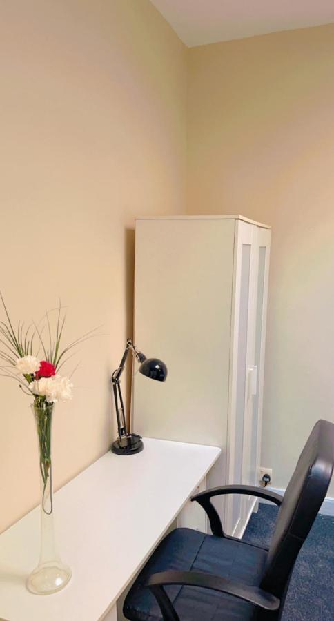 Edinburgh Leven Apartments Bagian luar foto